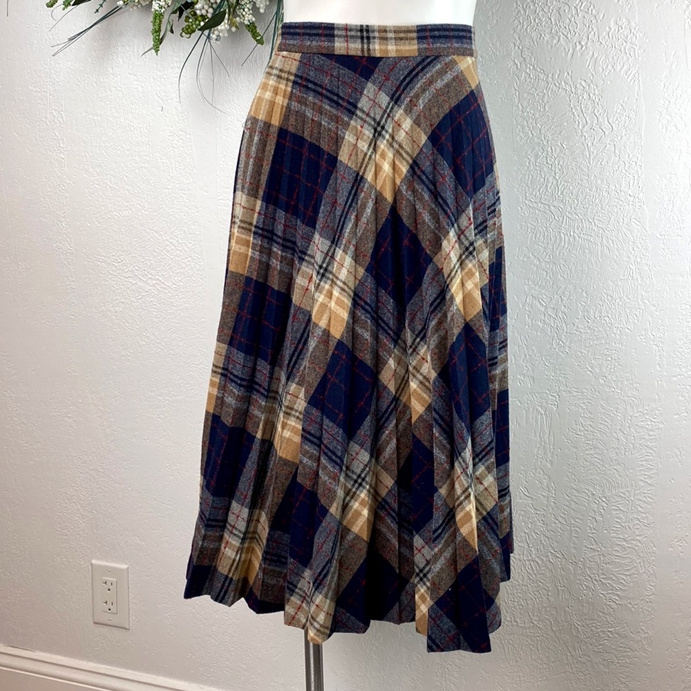 Vintage College town plaid pleated skirt. Union made